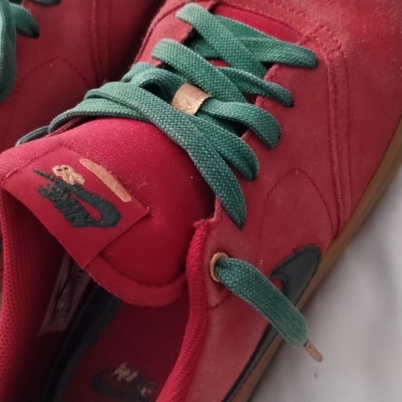 Gucci Nike - Picture 3 of 4